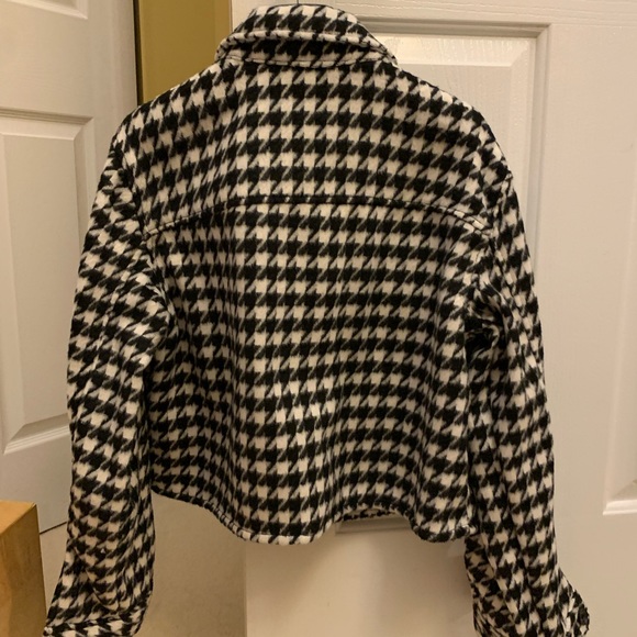 Checkered Fuzzy Jacket - Picture 4 of 5